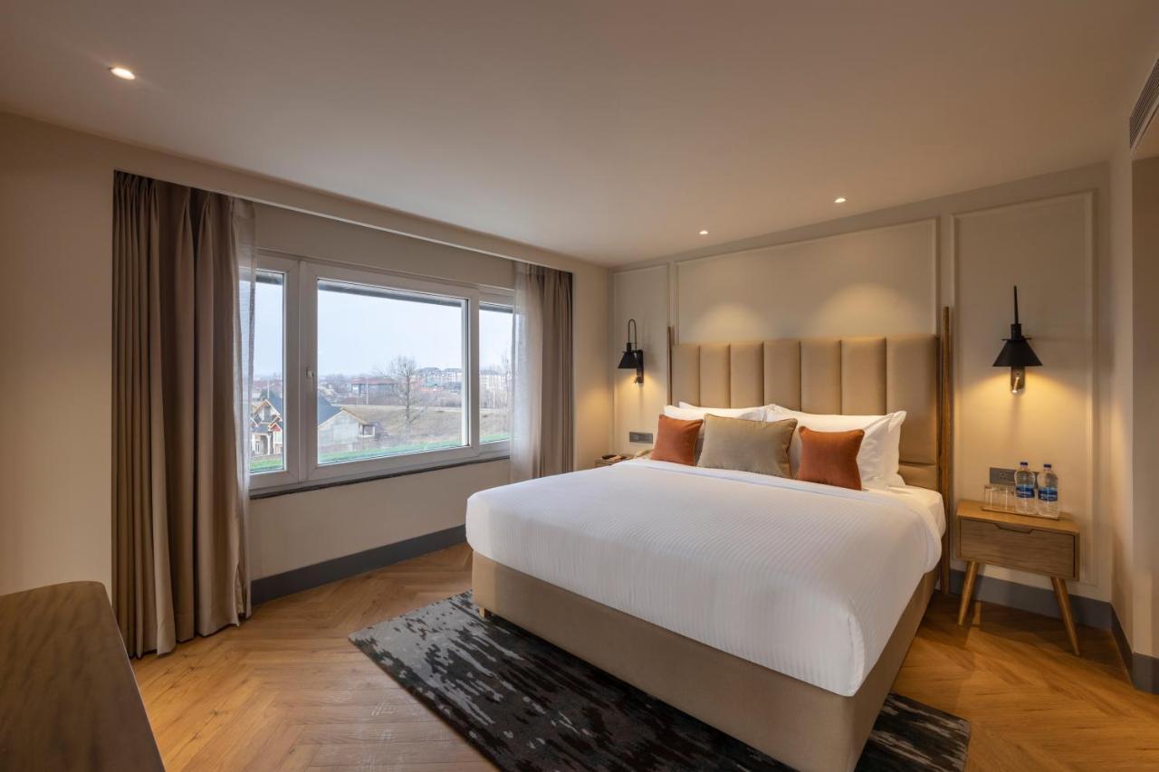Sarovar Portico Srinagar Exteriér fotografie